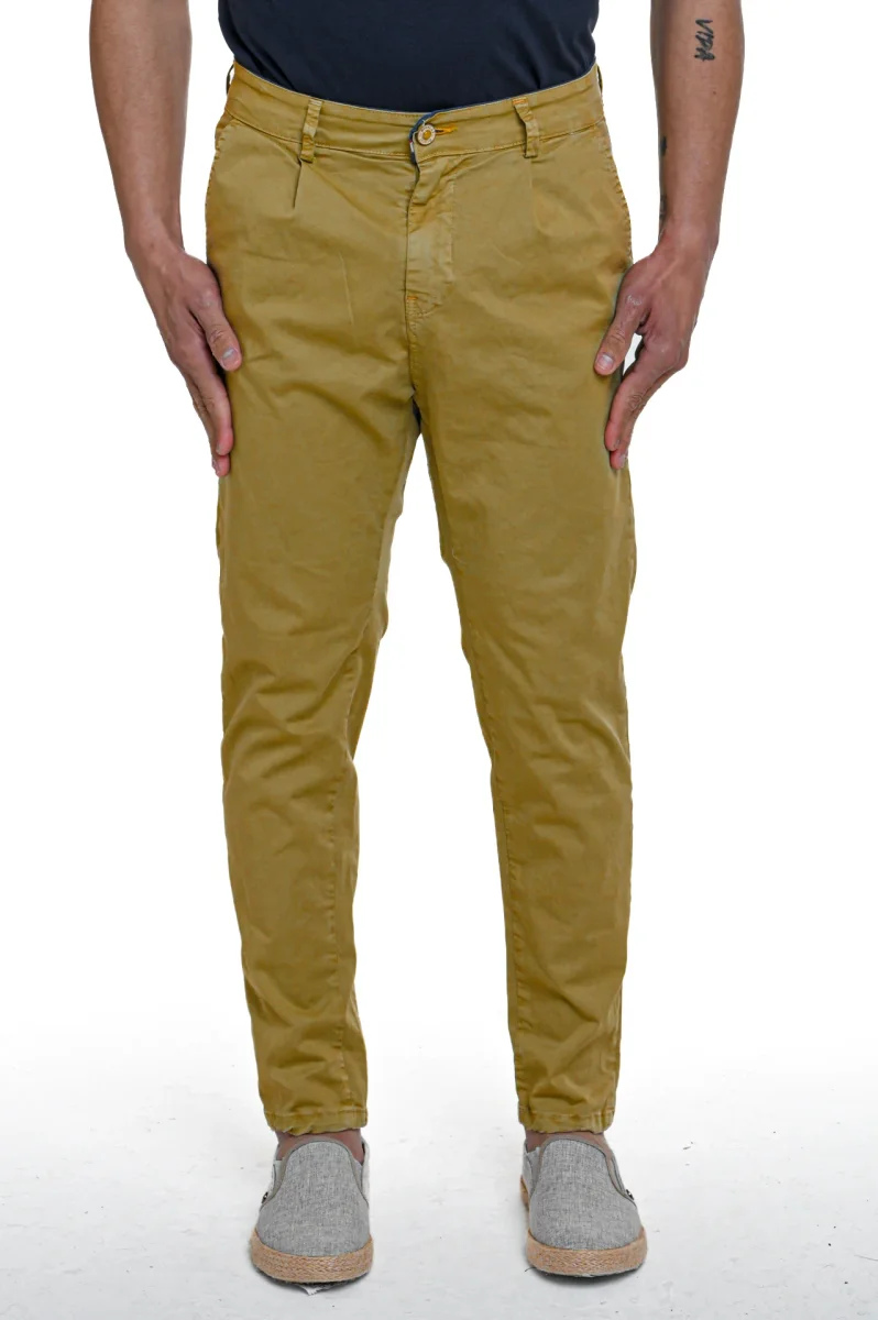 Pantaloni carrot New Private Raso nespola SS26 - immagine 3